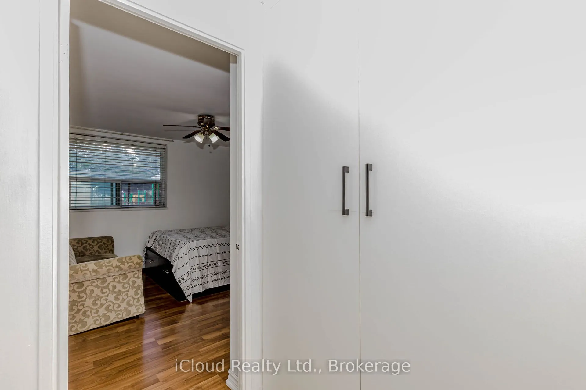 3555 Derry Road E, #103