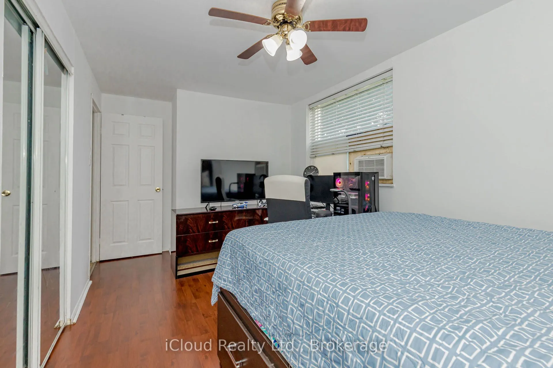 3555 Derry Road E, #103