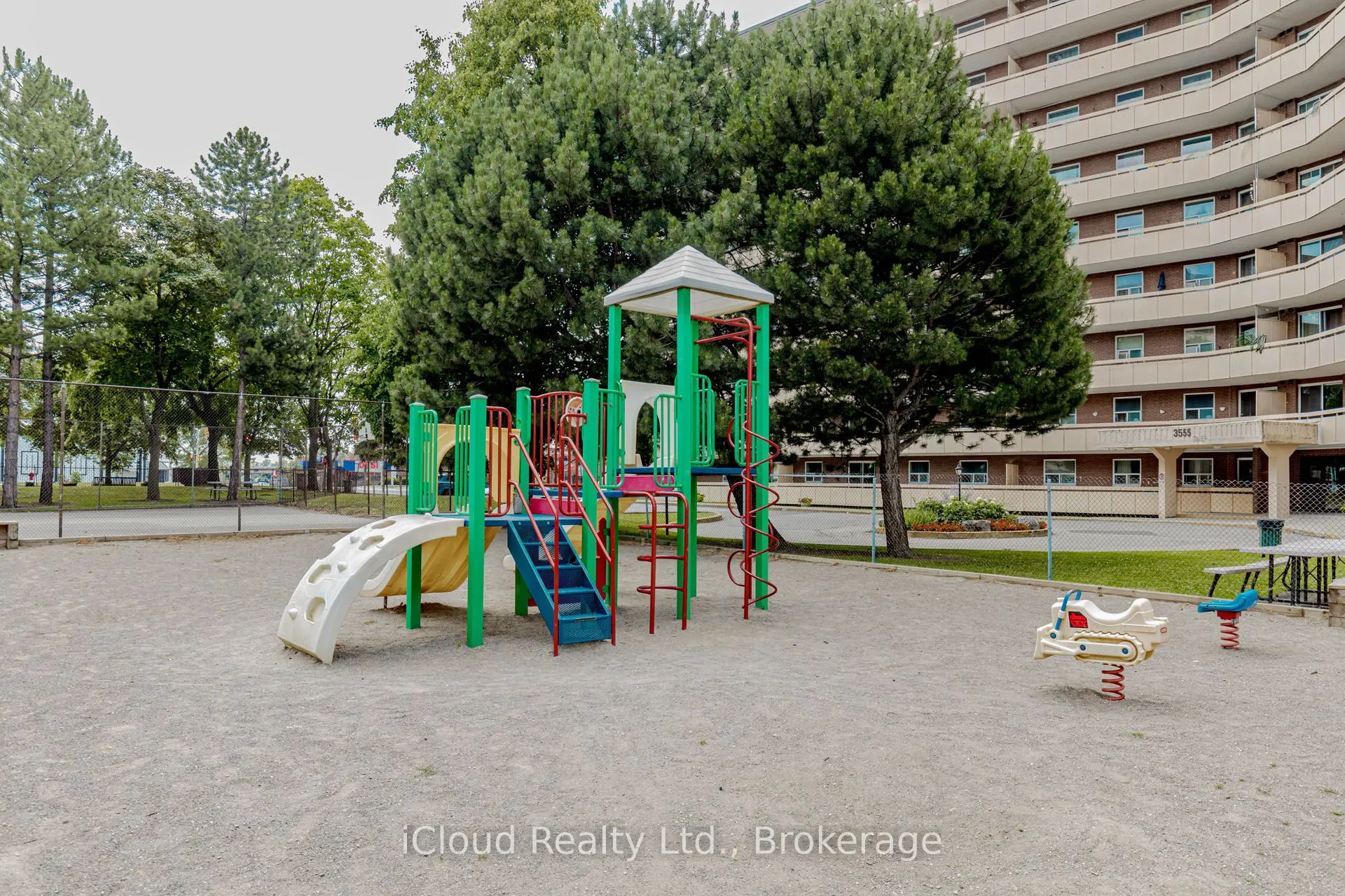3555 Derry Road E, #103