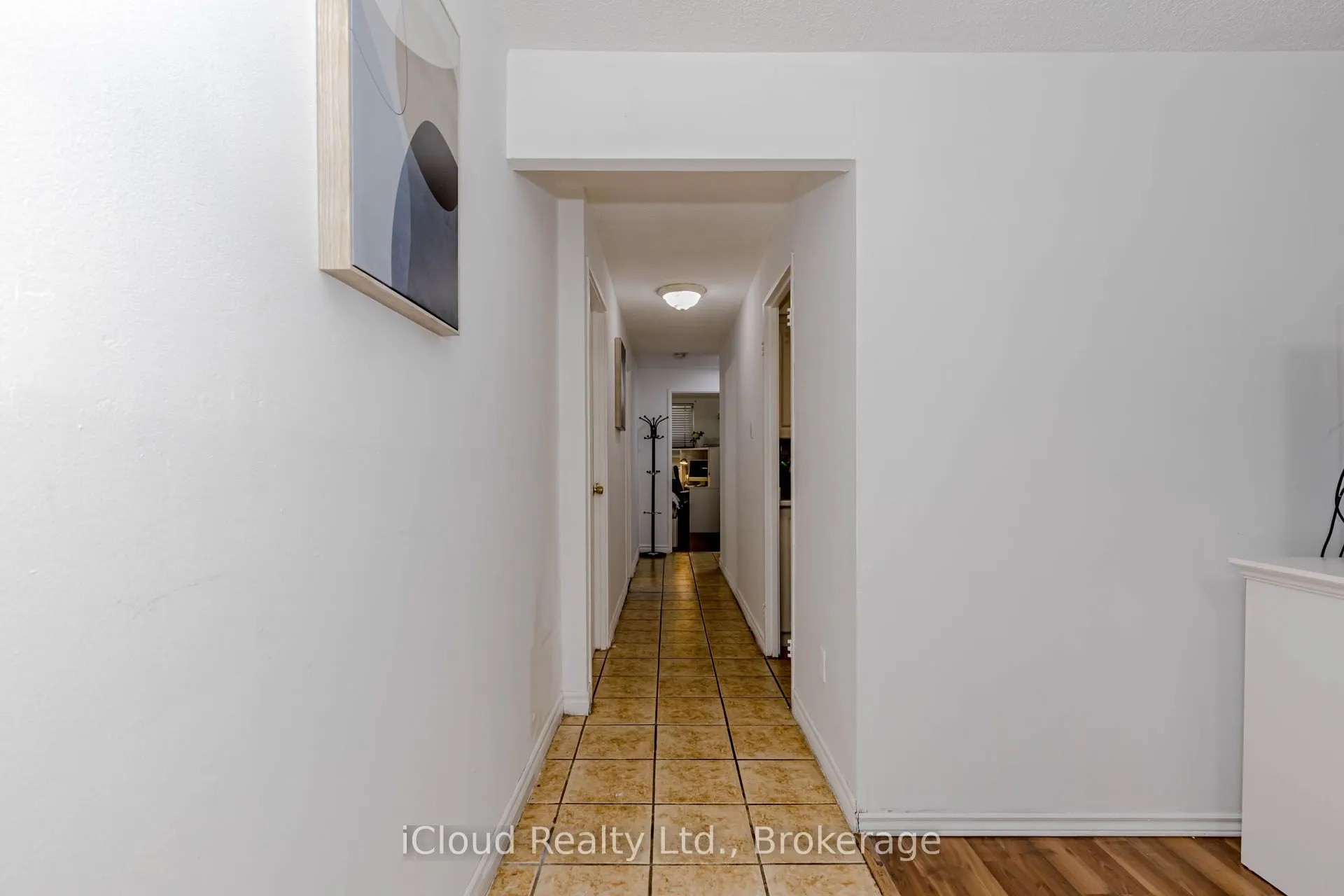 3555 Derry Road E, #103