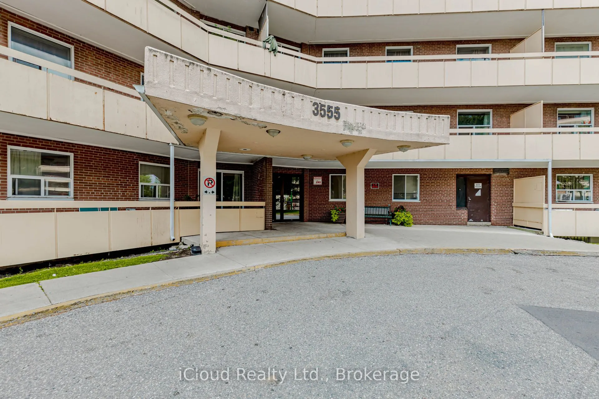 3555 Derry Road E, #103