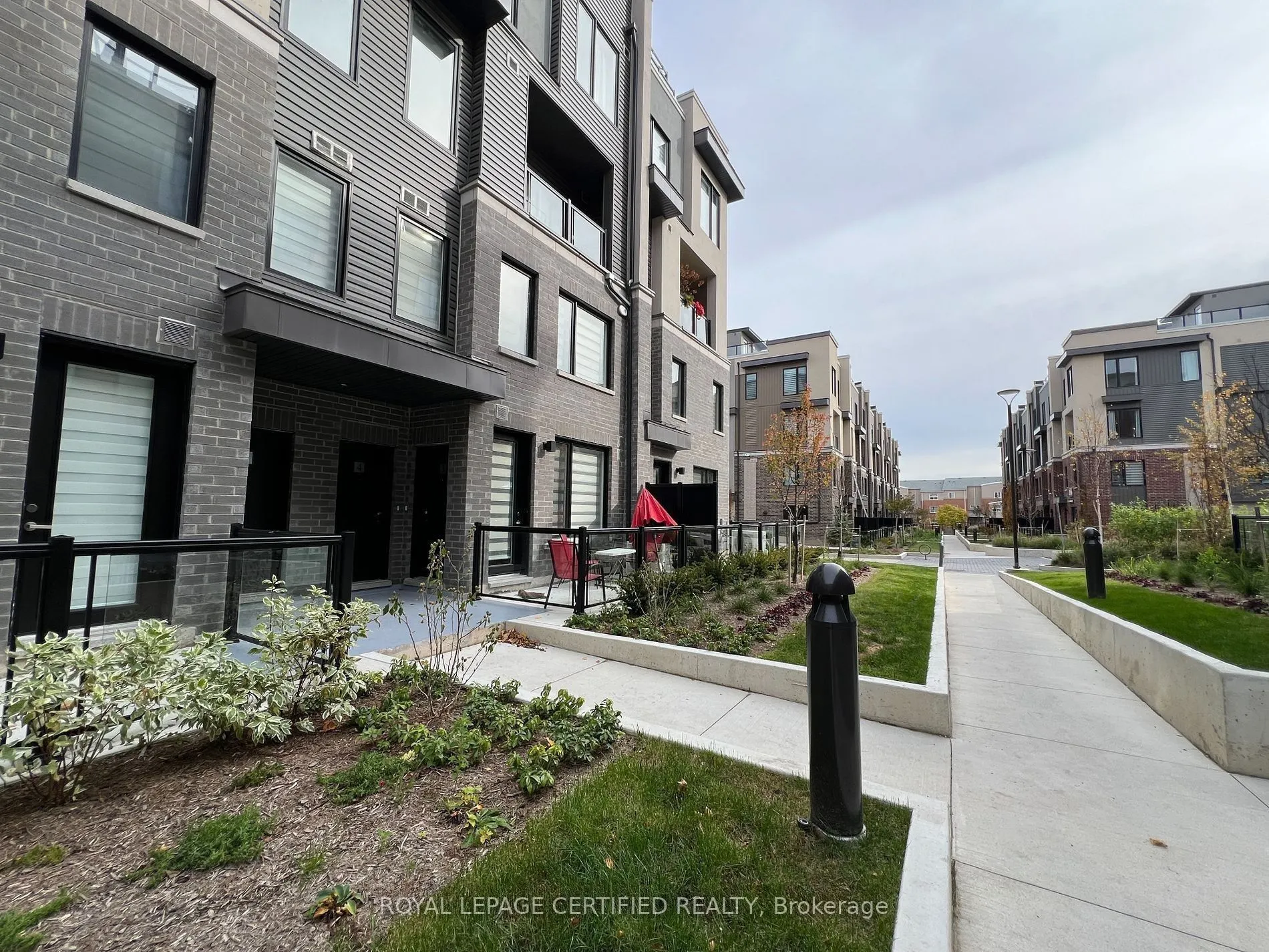 3562 Colonial Drive, #3