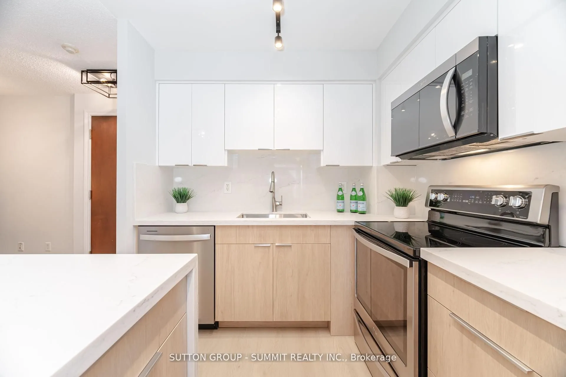 310 BURNHAMTHORPE Road W, #2310