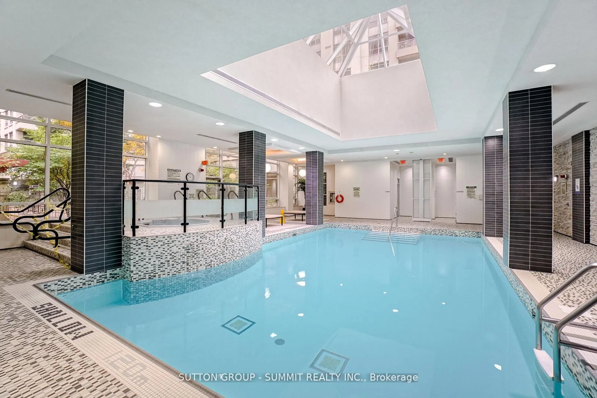 310 BURNHAMTHORPE Road W, #2310
