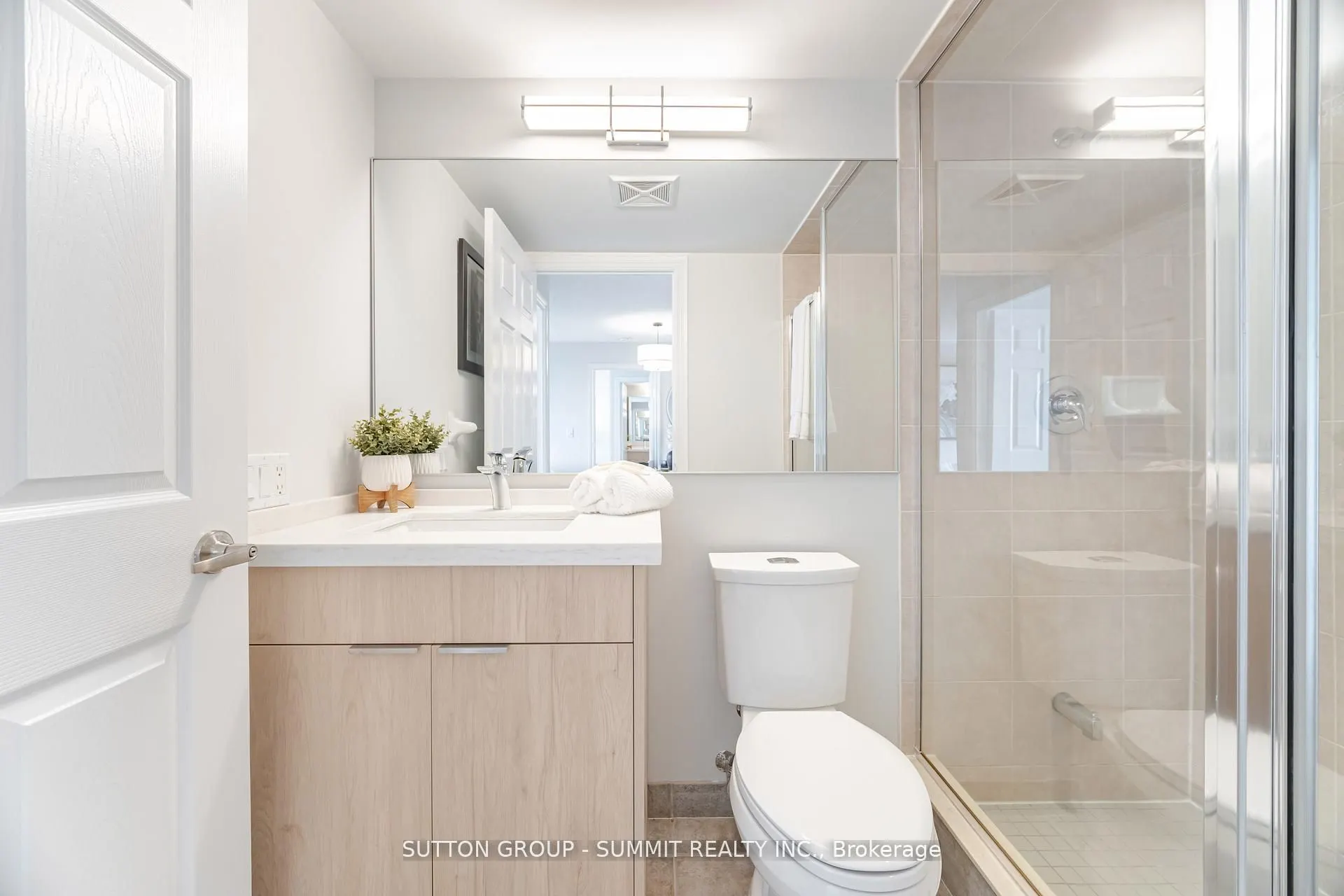 310 BURNHAMTHORPE Road W, #2310