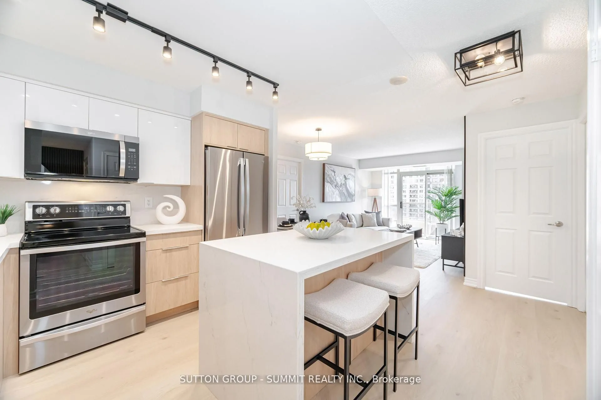 310 BURNHAMTHORPE Road W, #2310