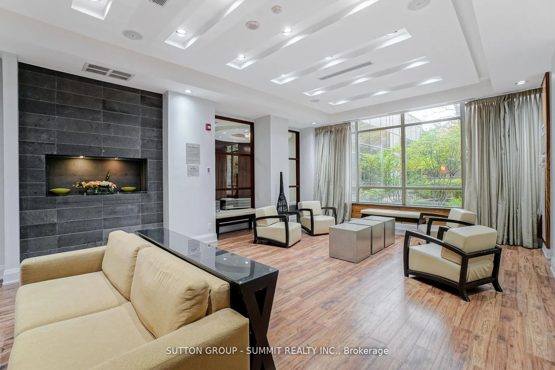 310 BURNHAMTHORPE Road W, #2310