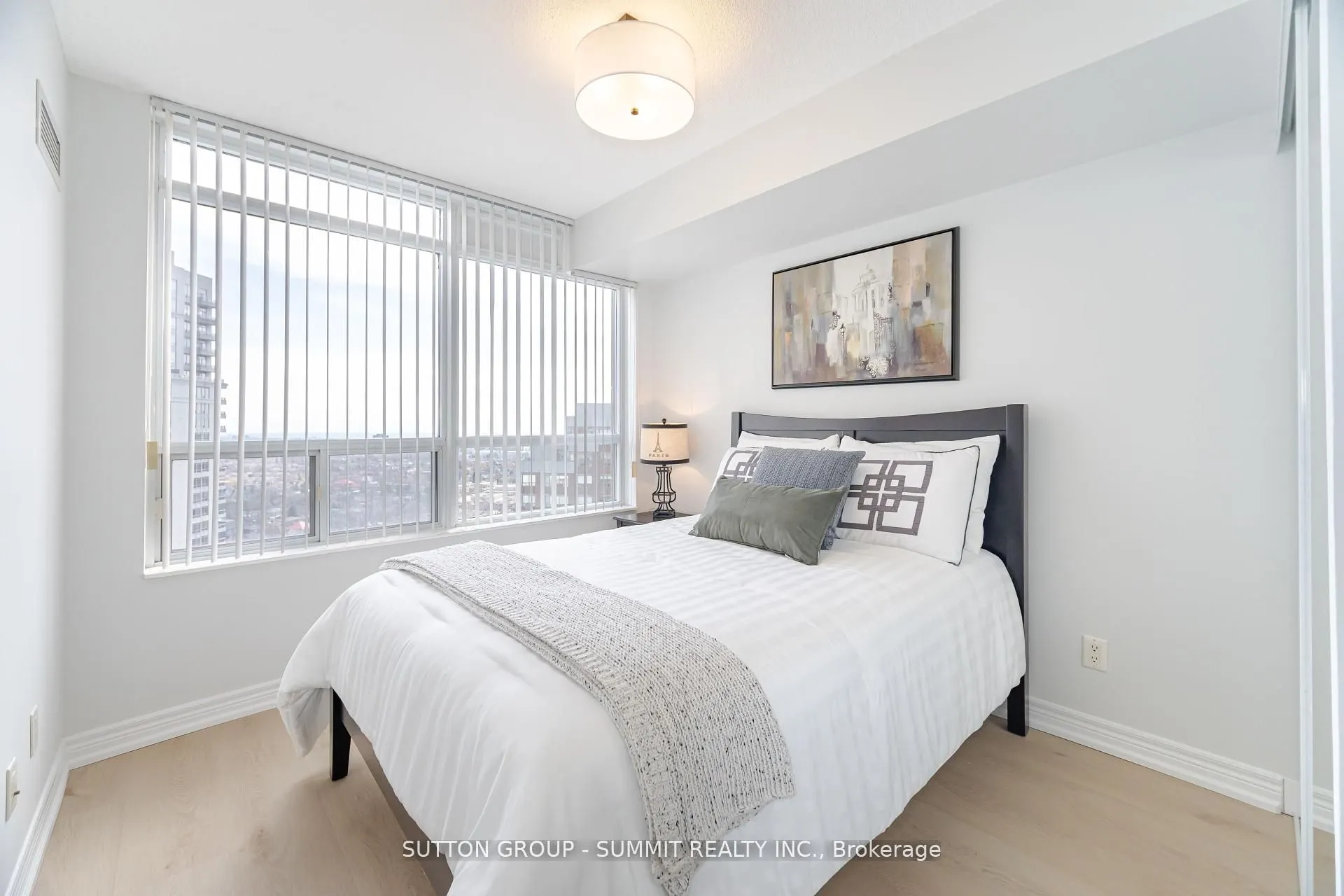 310 BURNHAMTHORPE Road W, #2310