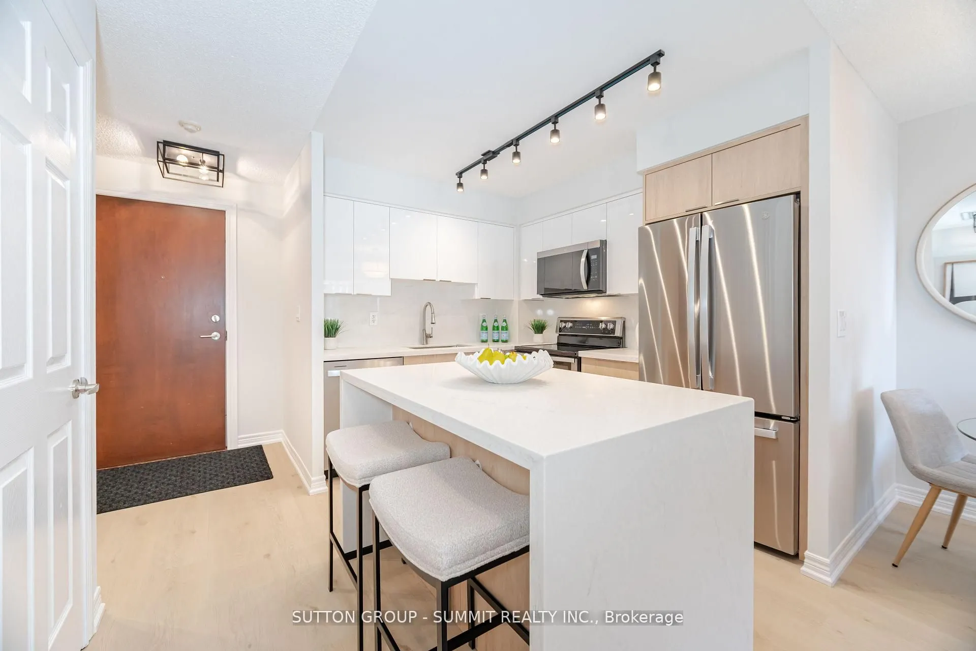 310 BURNHAMTHORPE Road W, #2310