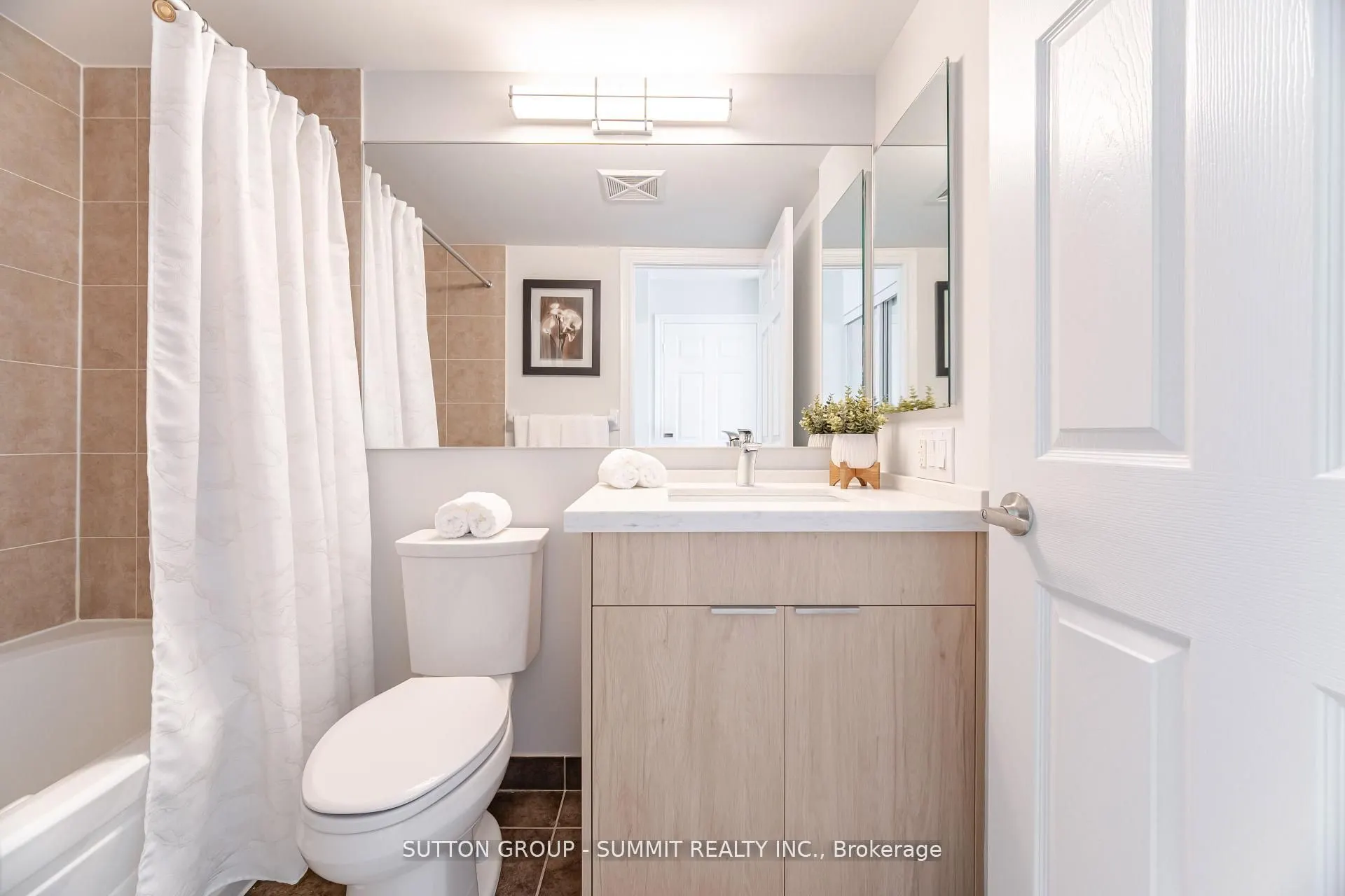 310 BURNHAMTHORPE Road W, #2310