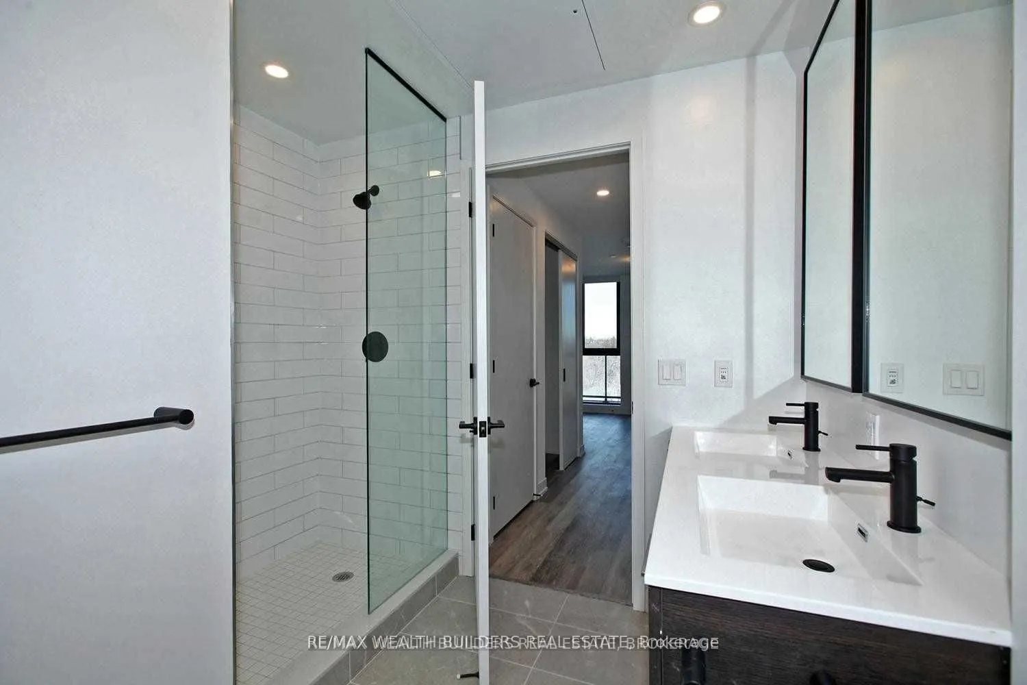 2118 Bloor Street W, #511