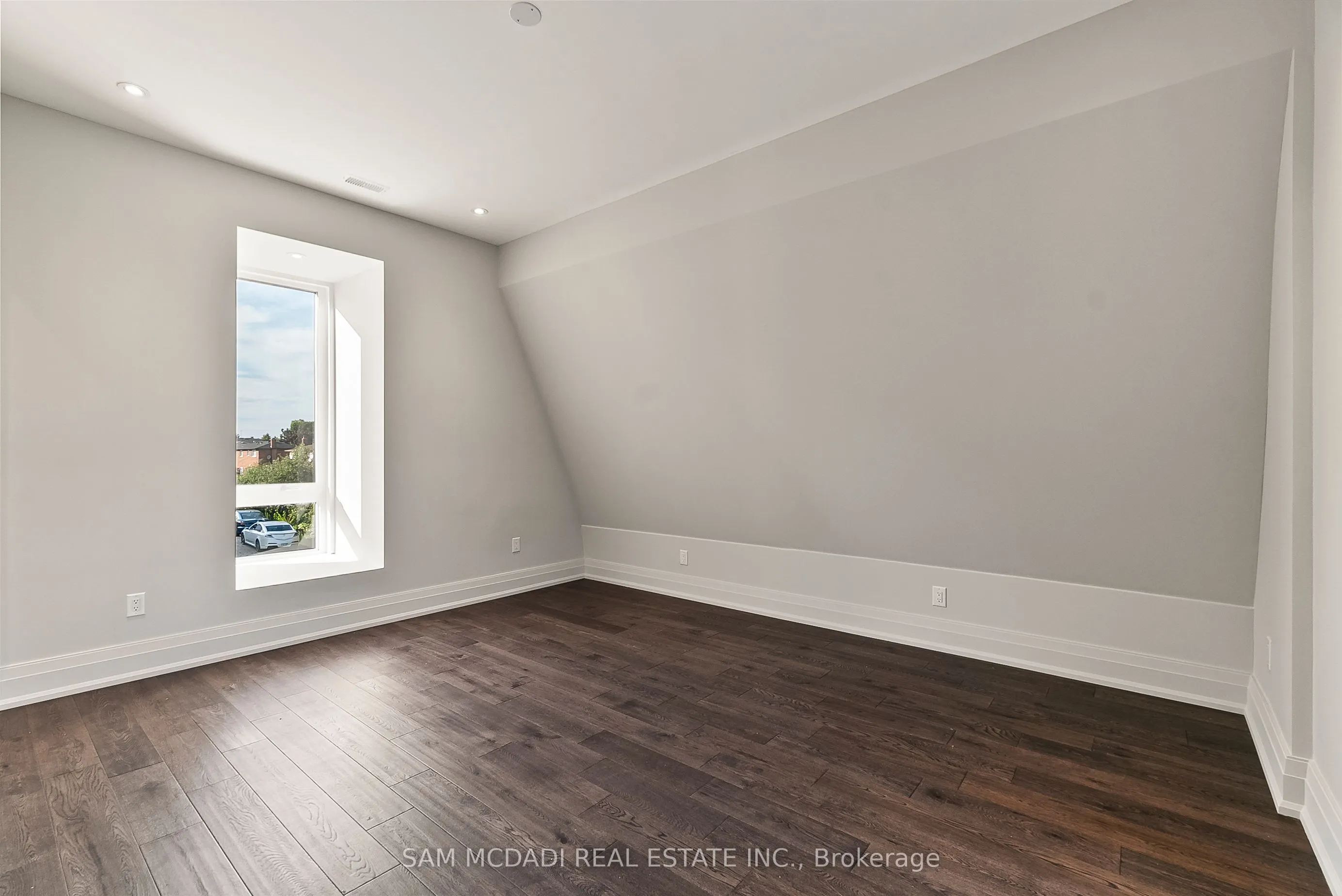 321 Morden Road