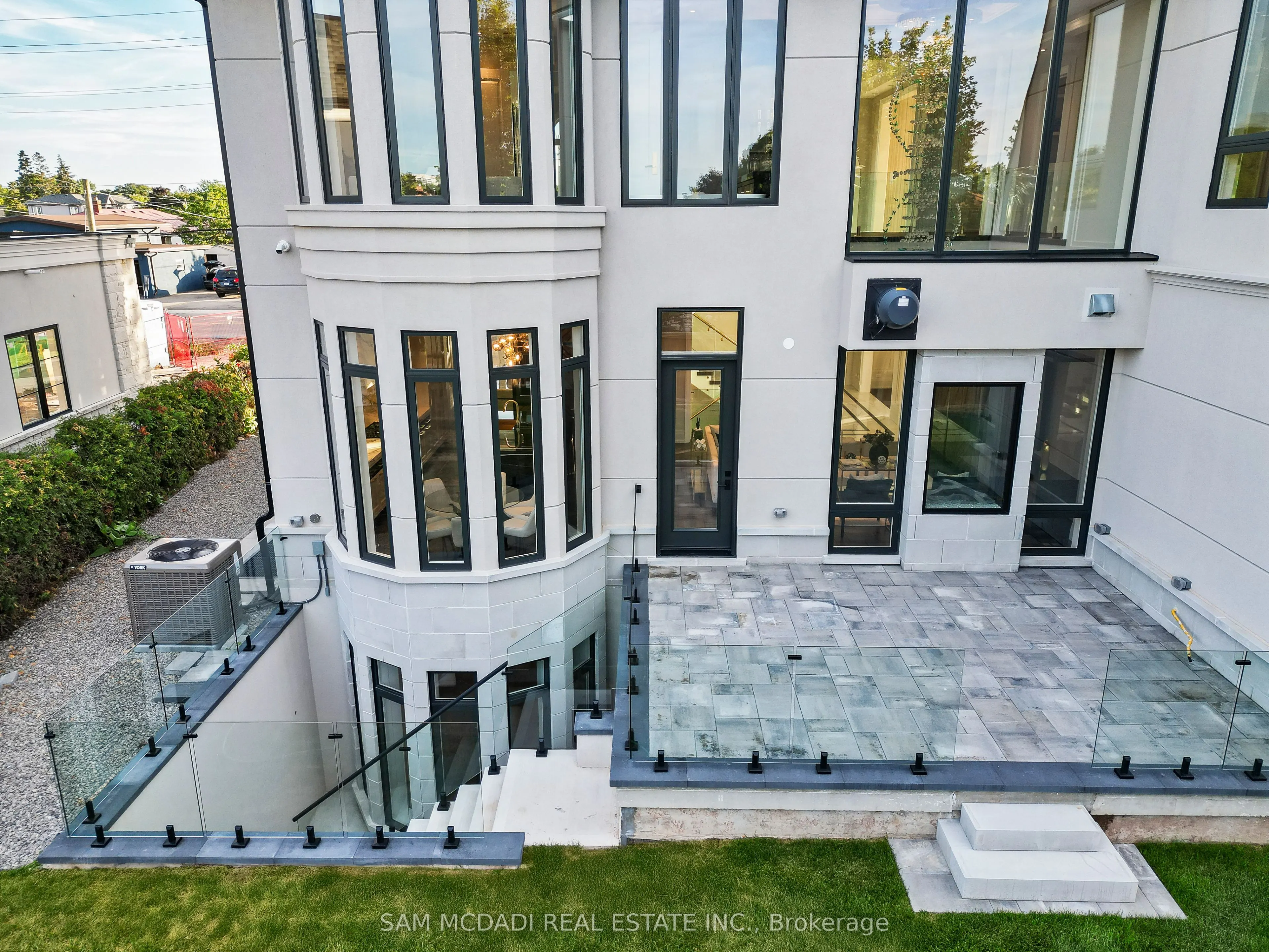 321 Morden Road