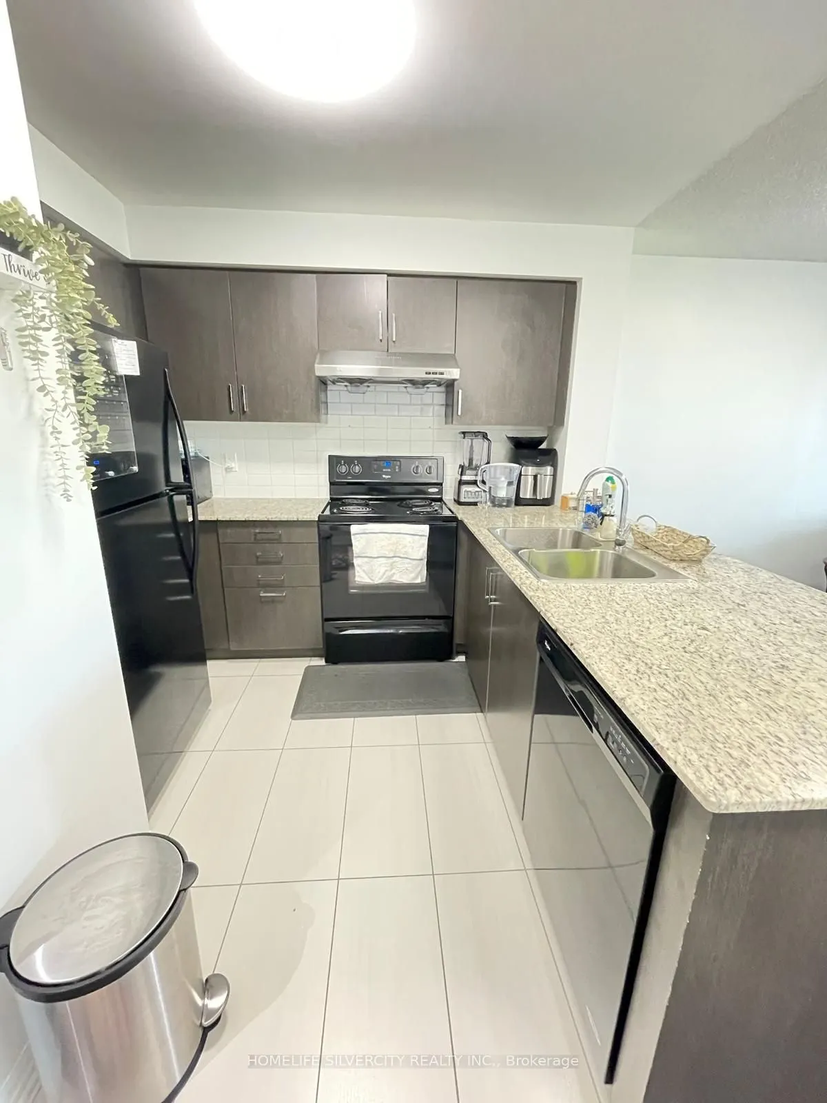 80 Esther Lorrie Drive, #511