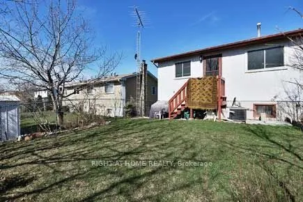 47 Salisbury Circle, #Upper
