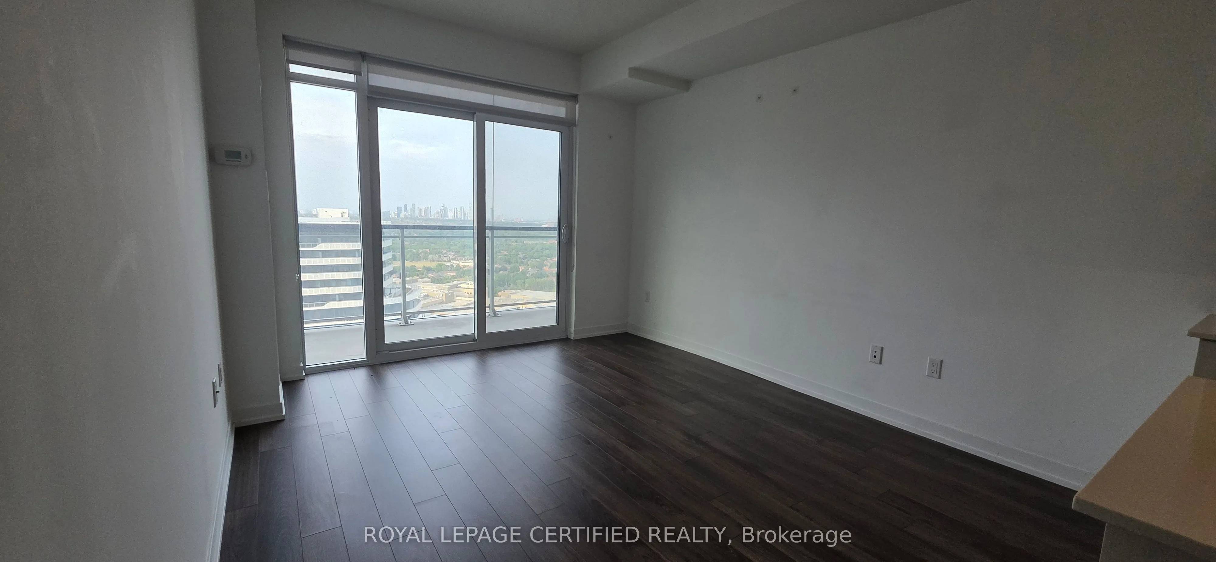 2560 Eglinton Avenue W, #2302