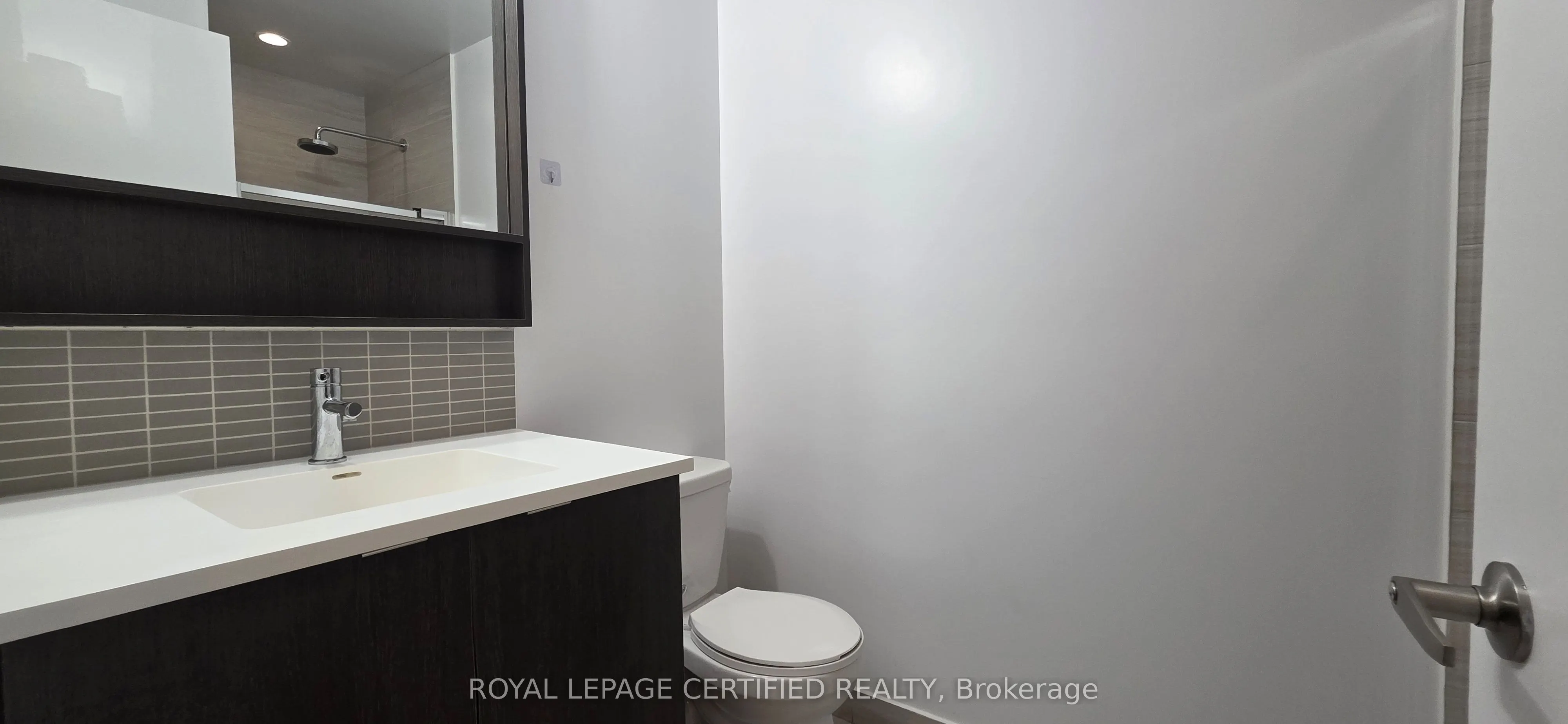 2560 Eglinton Avenue W, #2302