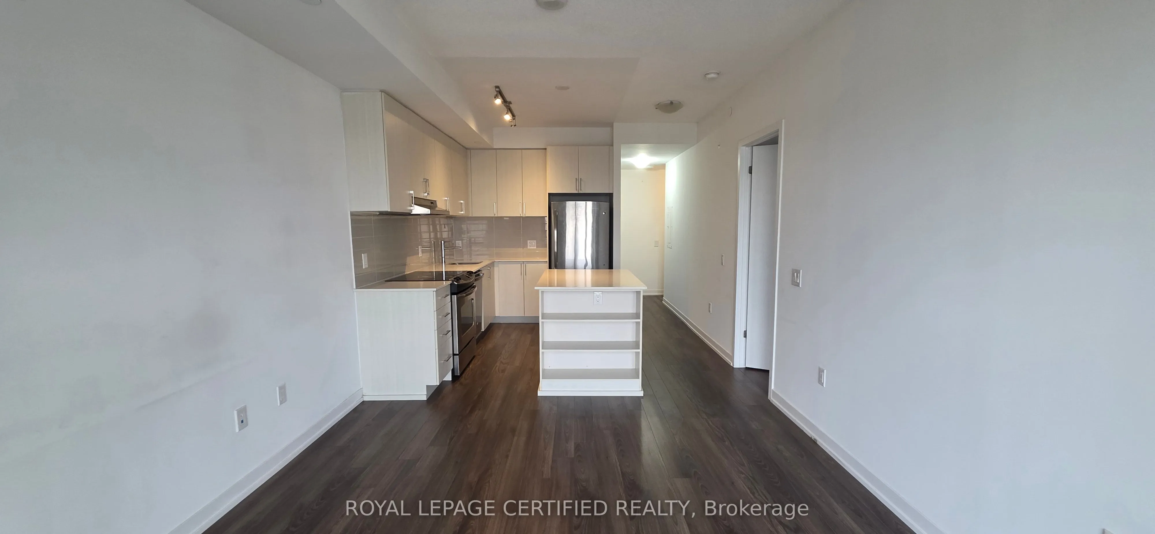 2560 Eglinton Avenue W, #2302