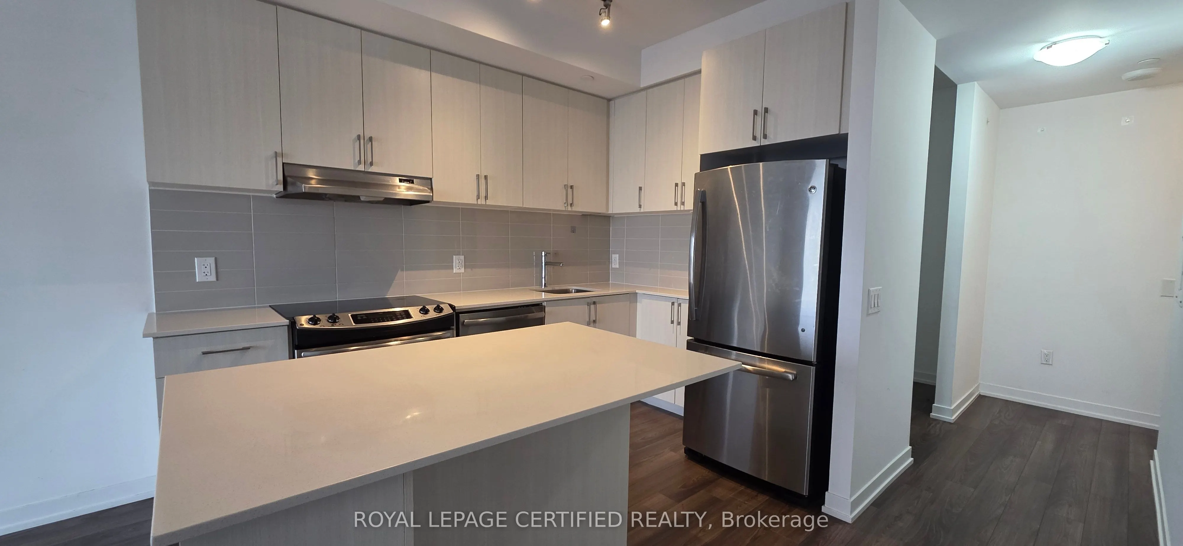 2560 Eglinton Avenue W, #2302