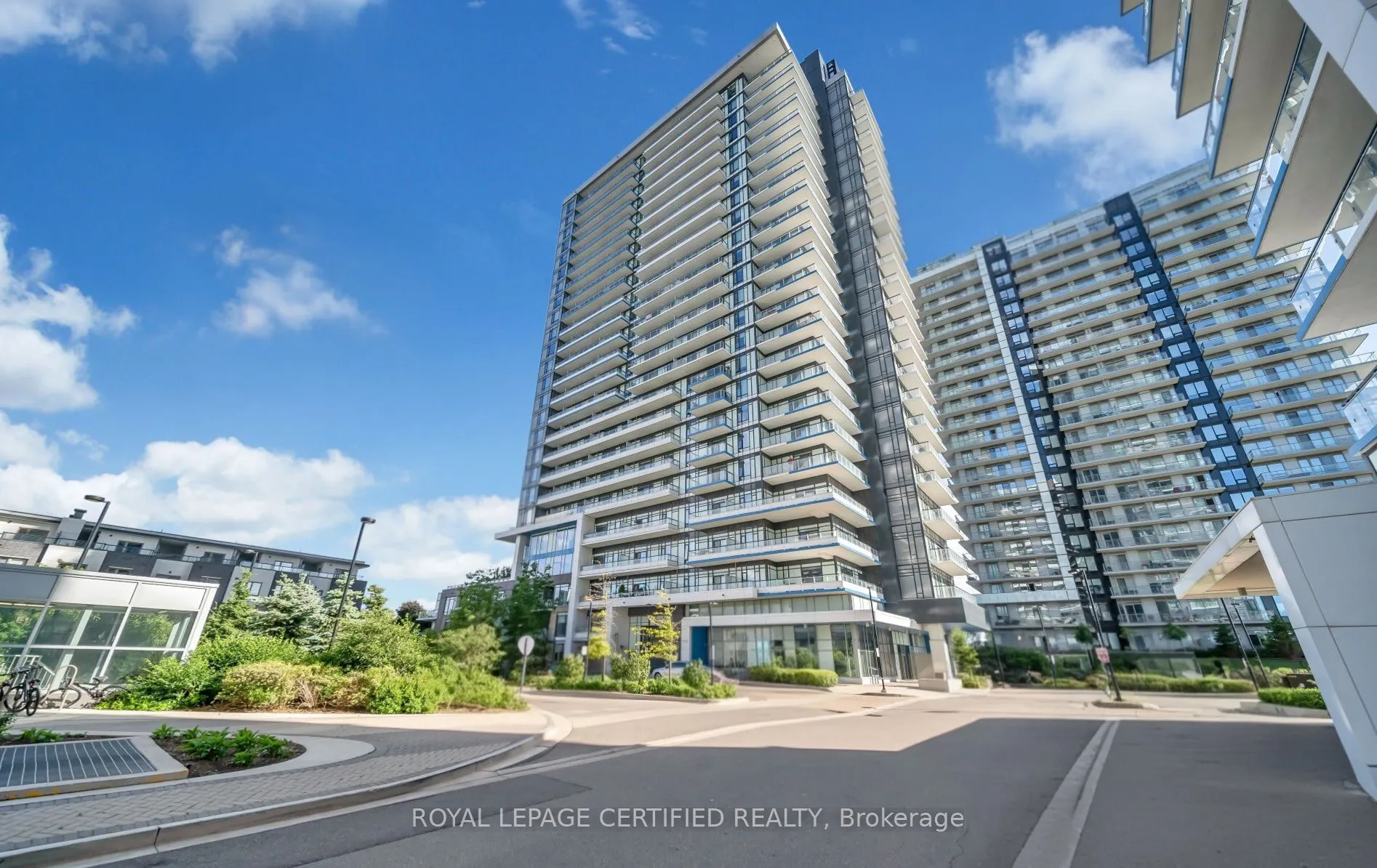 2560 Eglinton Avenue W, #2302