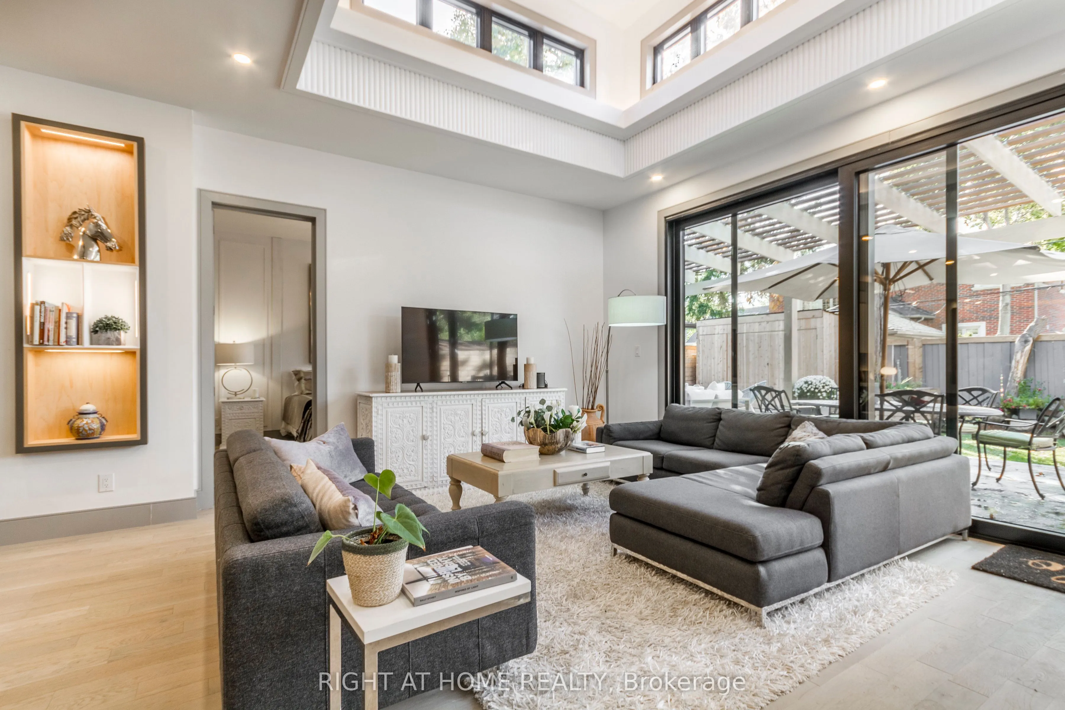 118 Martin Grove Road