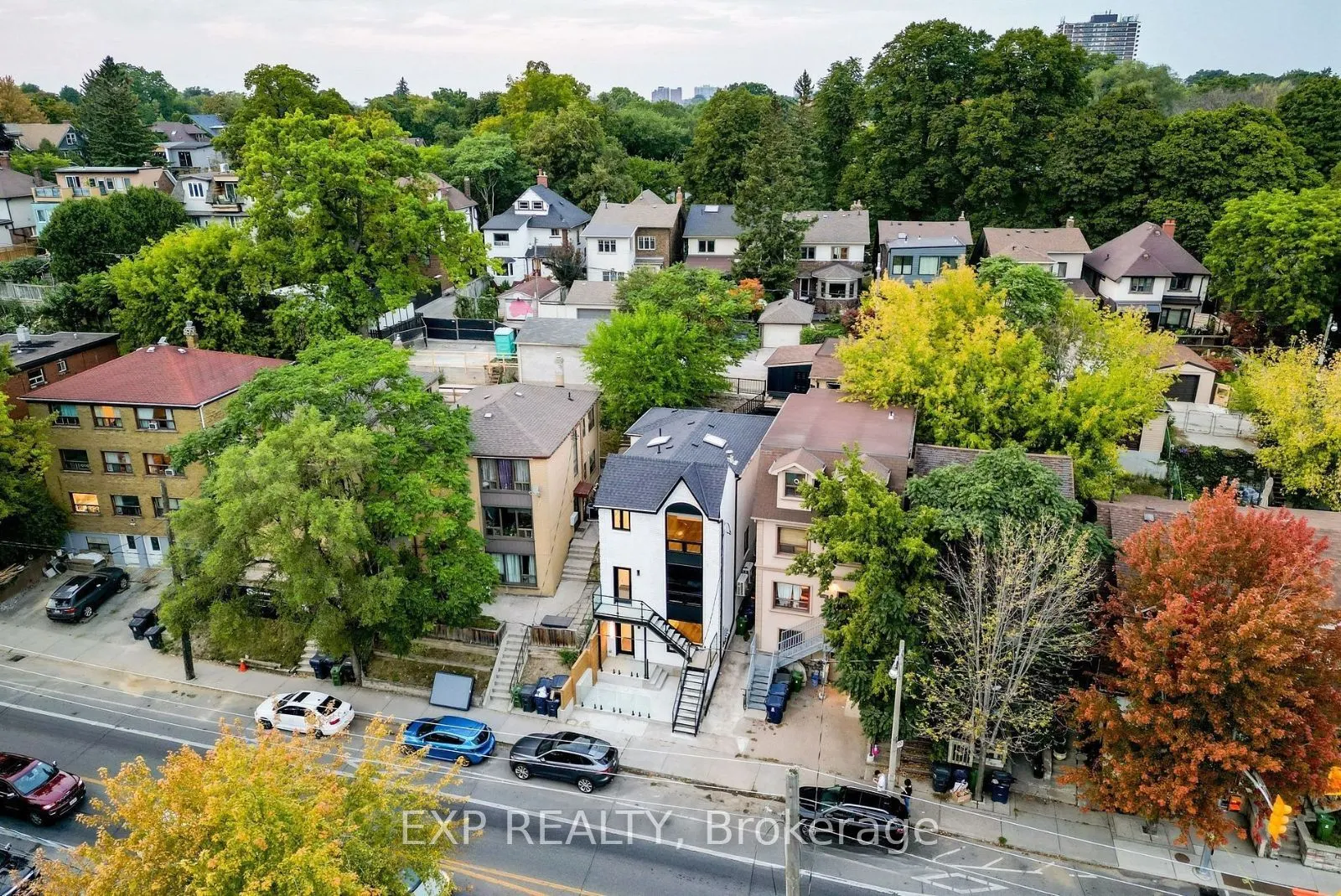 1250 Davenport Avenue, #2