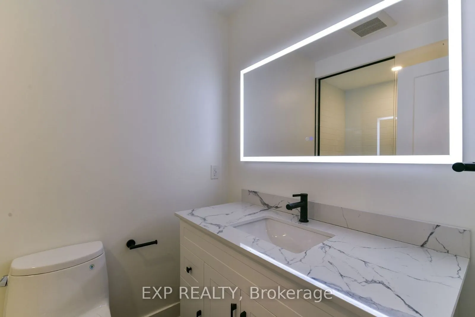 1250 Davenport Avenue, #2