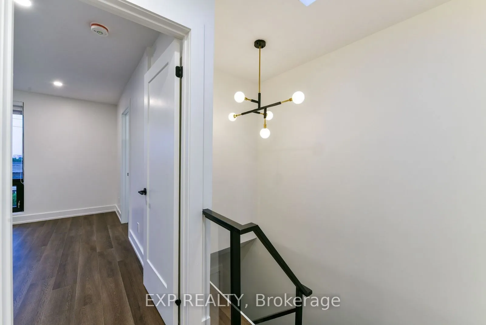 1250 Davenport Avenue, #3
