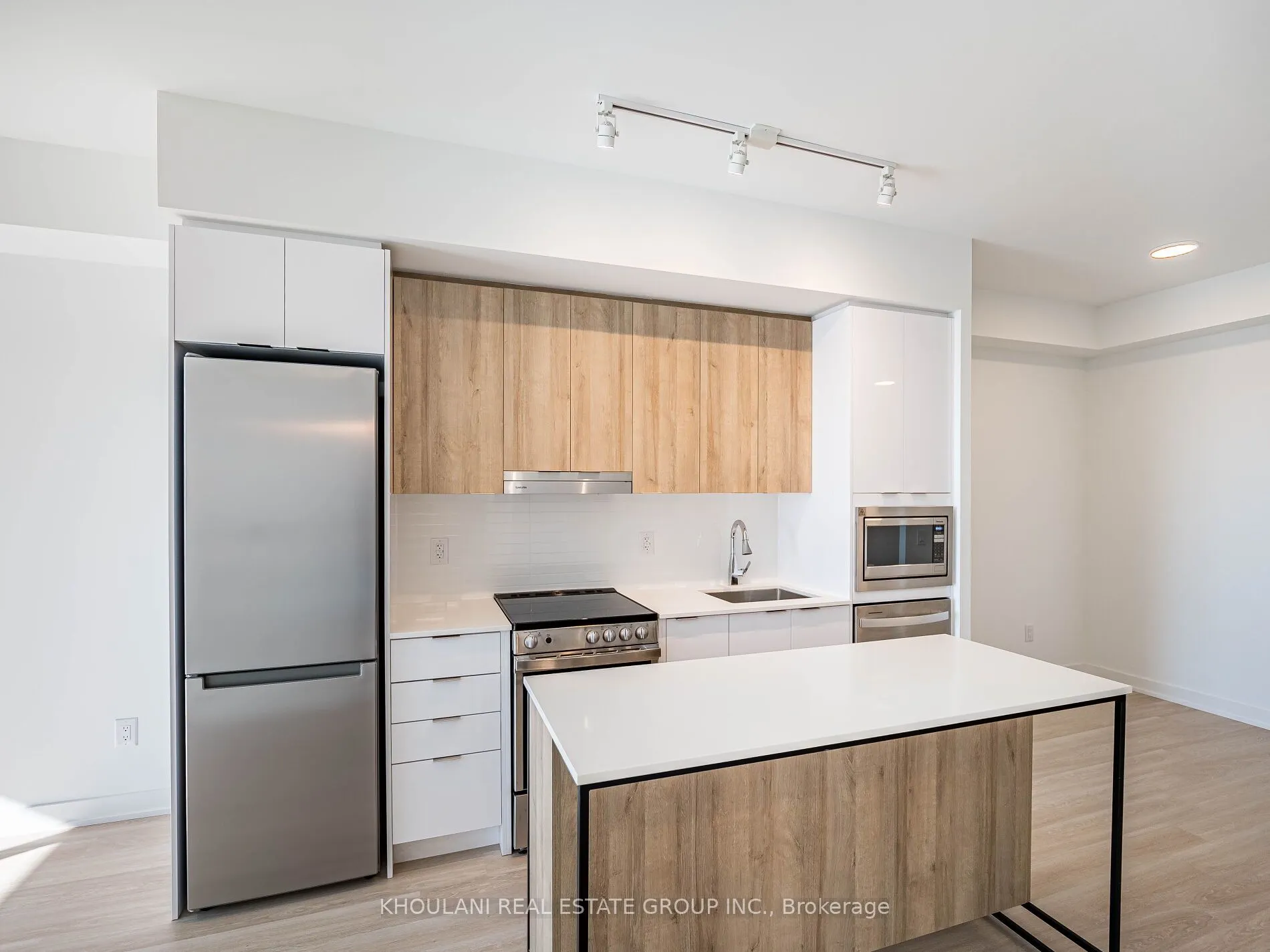 5105 Hurontario Street, #2903
