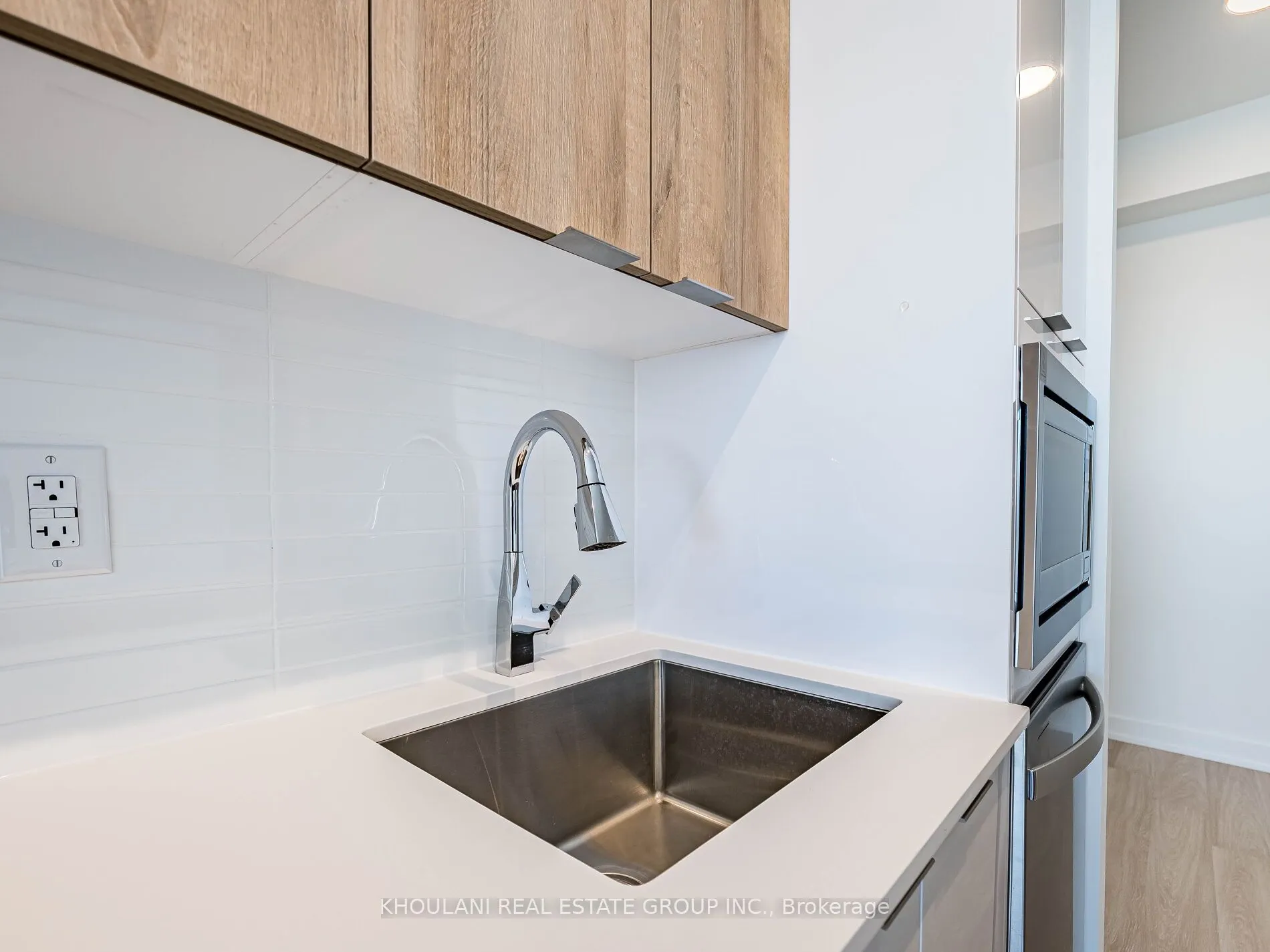 5105 Hurontario Street, #2903