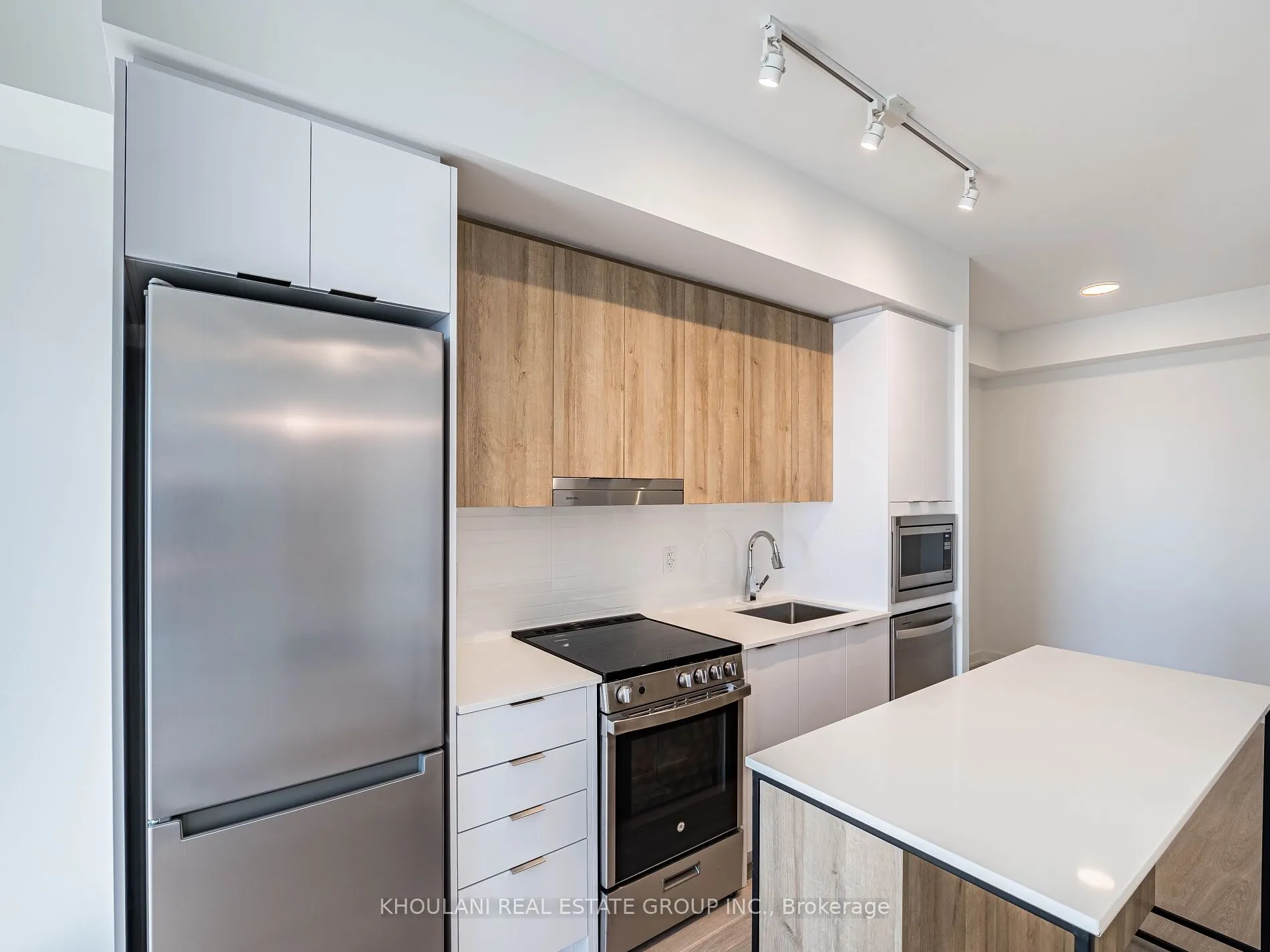 5105 Hurontario Street, #2903