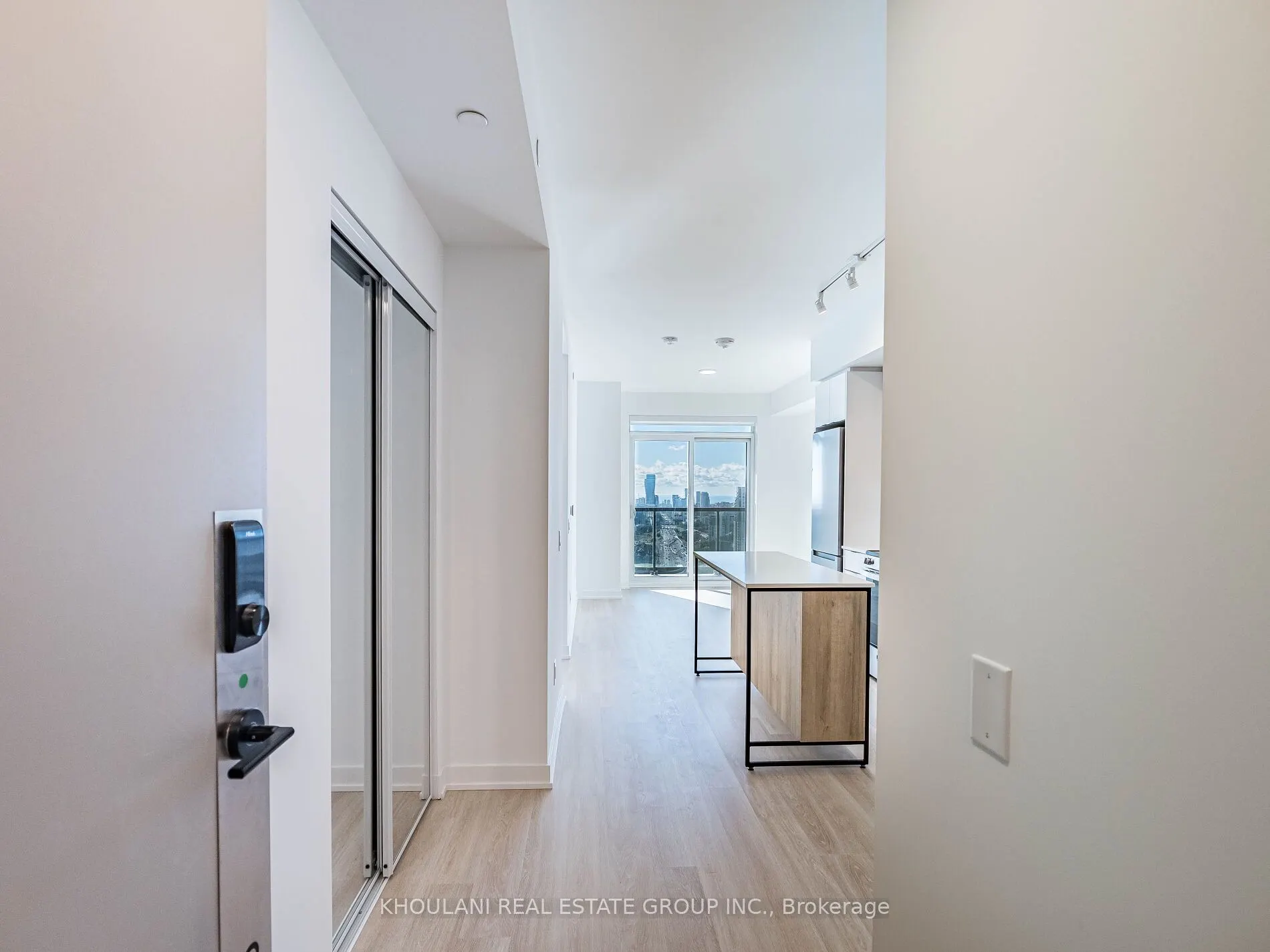 5105 Hurontario Street, #2903