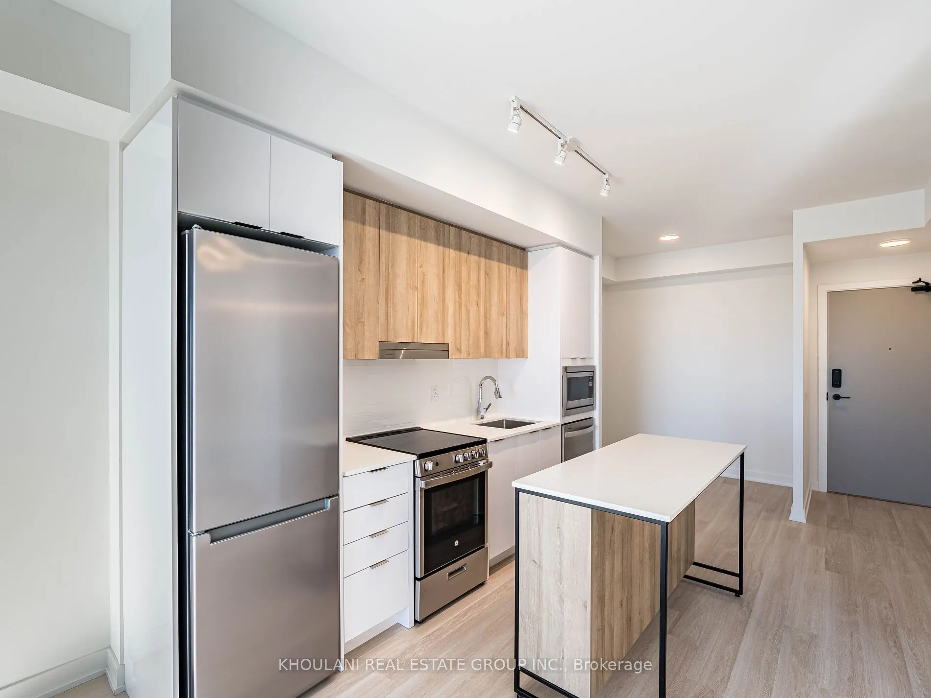 5105 Hurontario Street, #2903