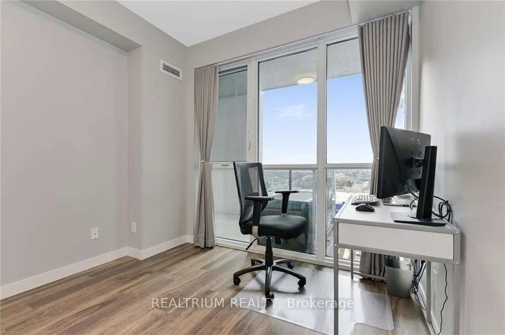 2087 Fairview Street, #1105