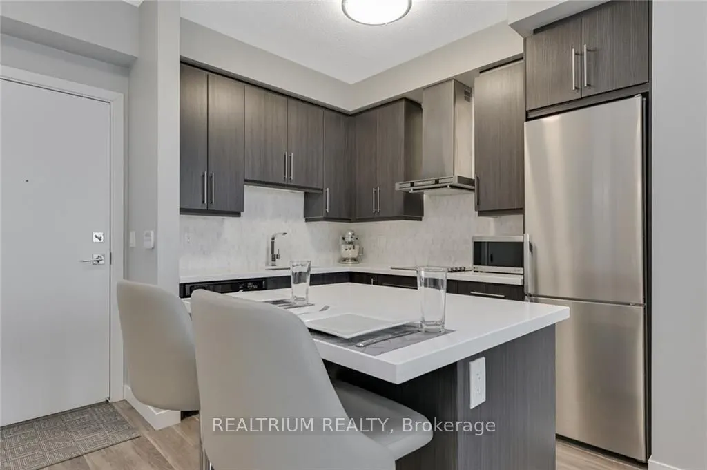 2087 Fairview Street, #1105