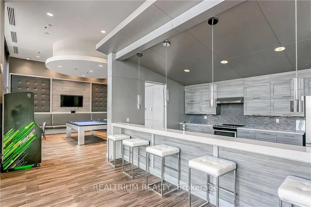 2087 Fairview Street, #1105