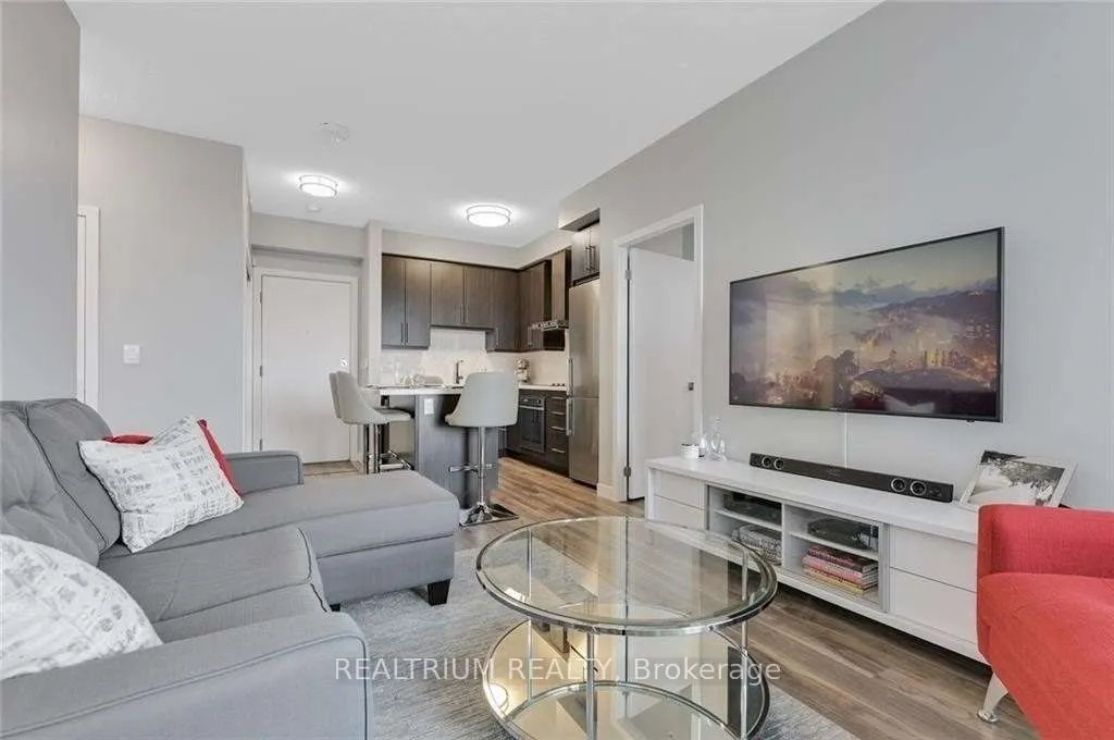 2087 Fairview Street, #1105