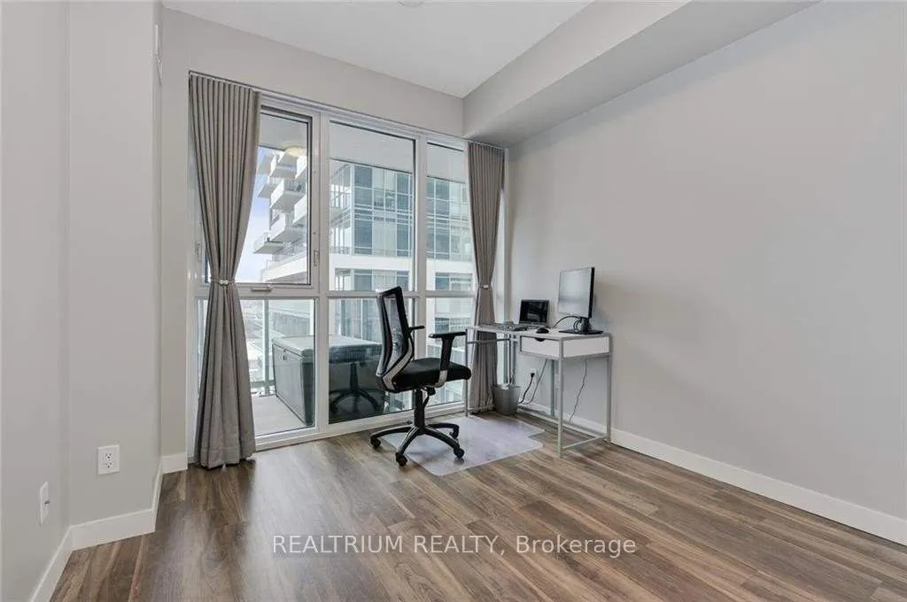 2087 Fairview Street, #1105
