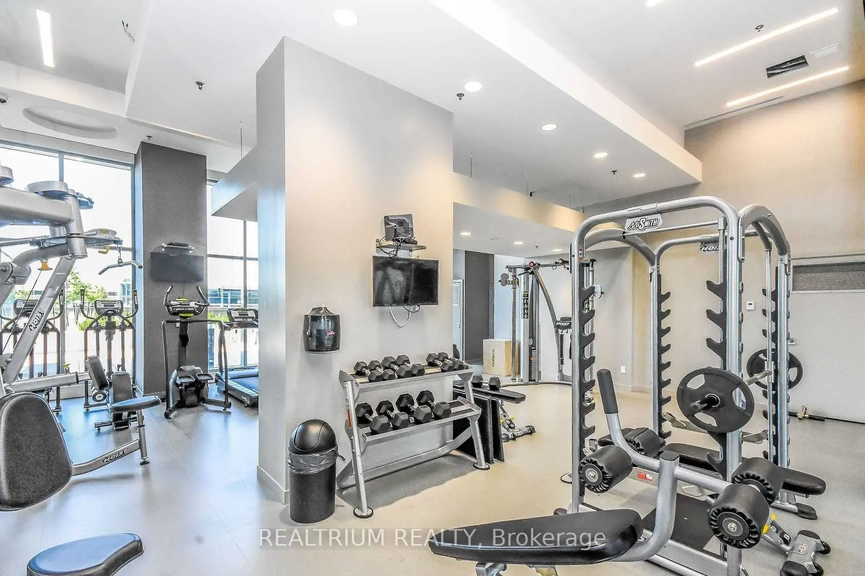 2087 Fairview Street, #1105