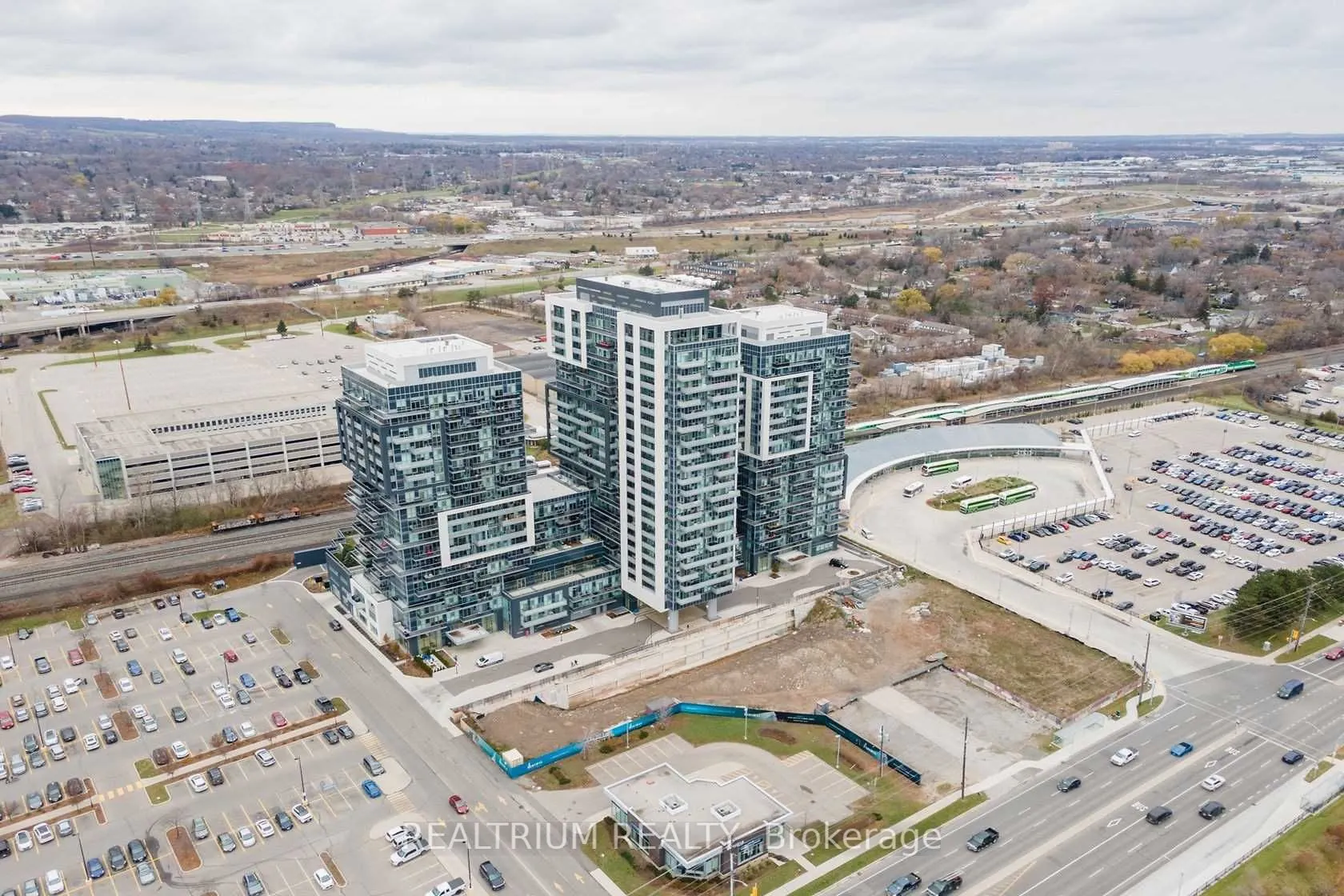 2087 Fairview Street, #1105