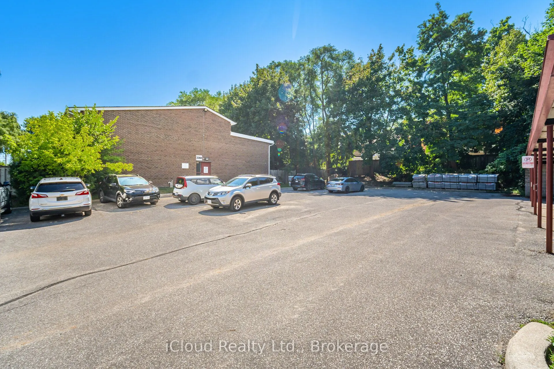 3360 The Credit Woodlands S, #18