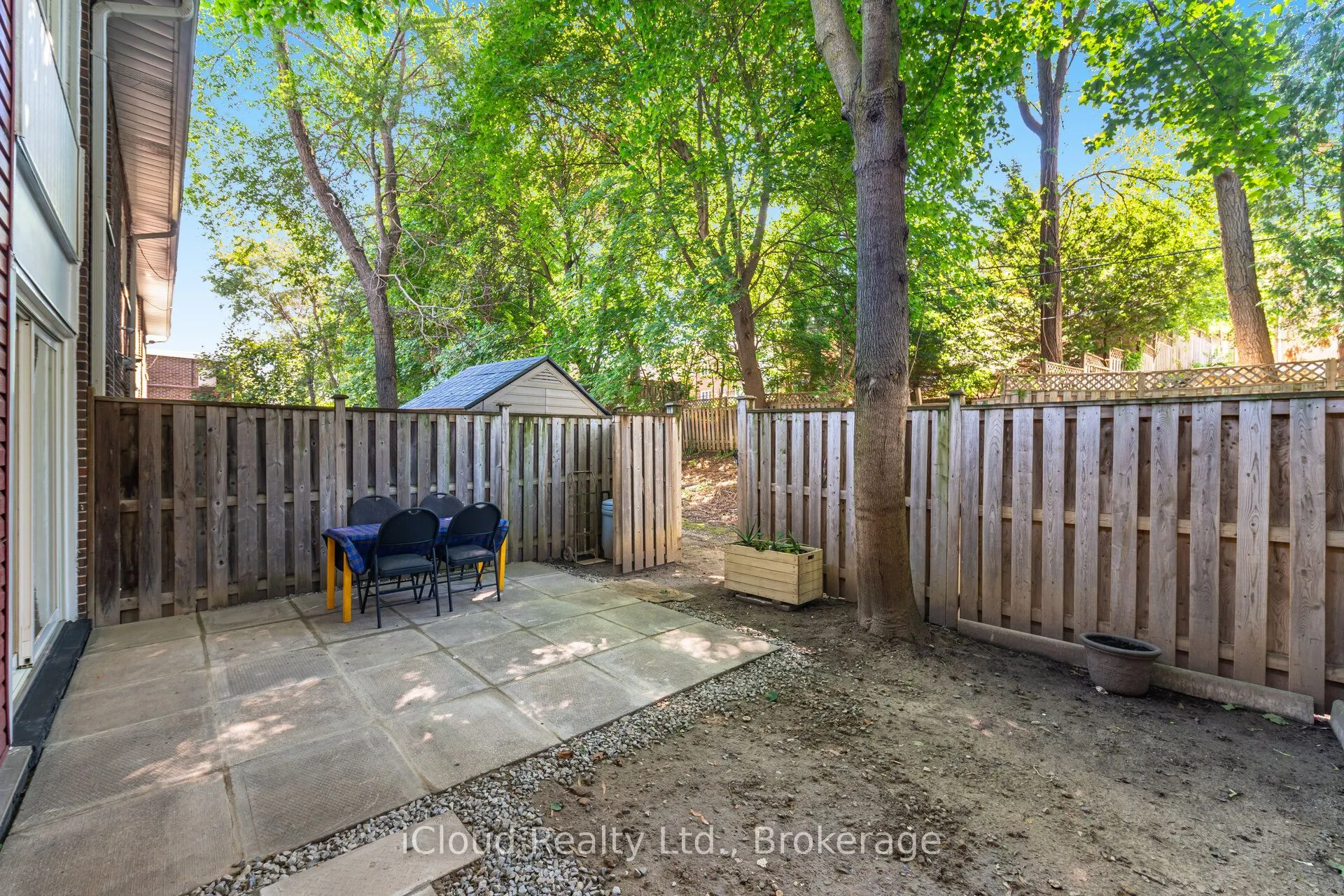 3360 The Credit Woodlands S, #18