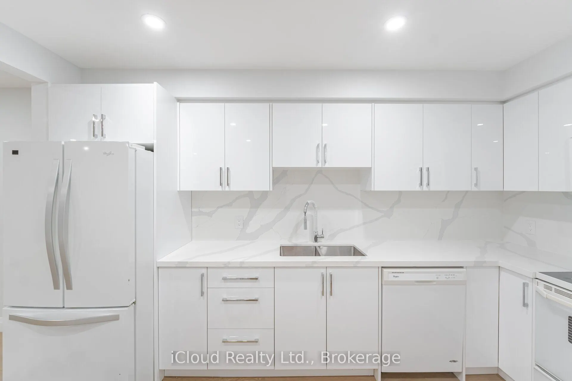 3360 The Credit Woodlands S, #18