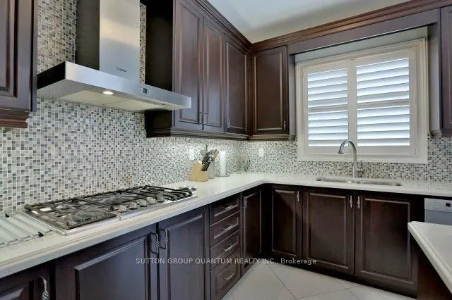 25 Clearfield Drive, #Upper