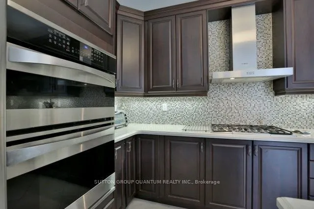 25 Clearfield Drive, #Upper