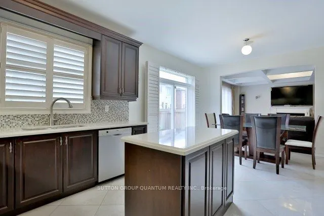 25 Clearfield Drive, #Upper