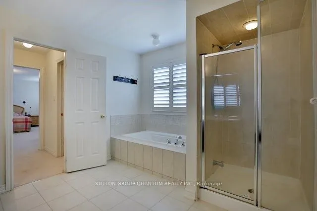 25 Clearfield Drive, #Upper