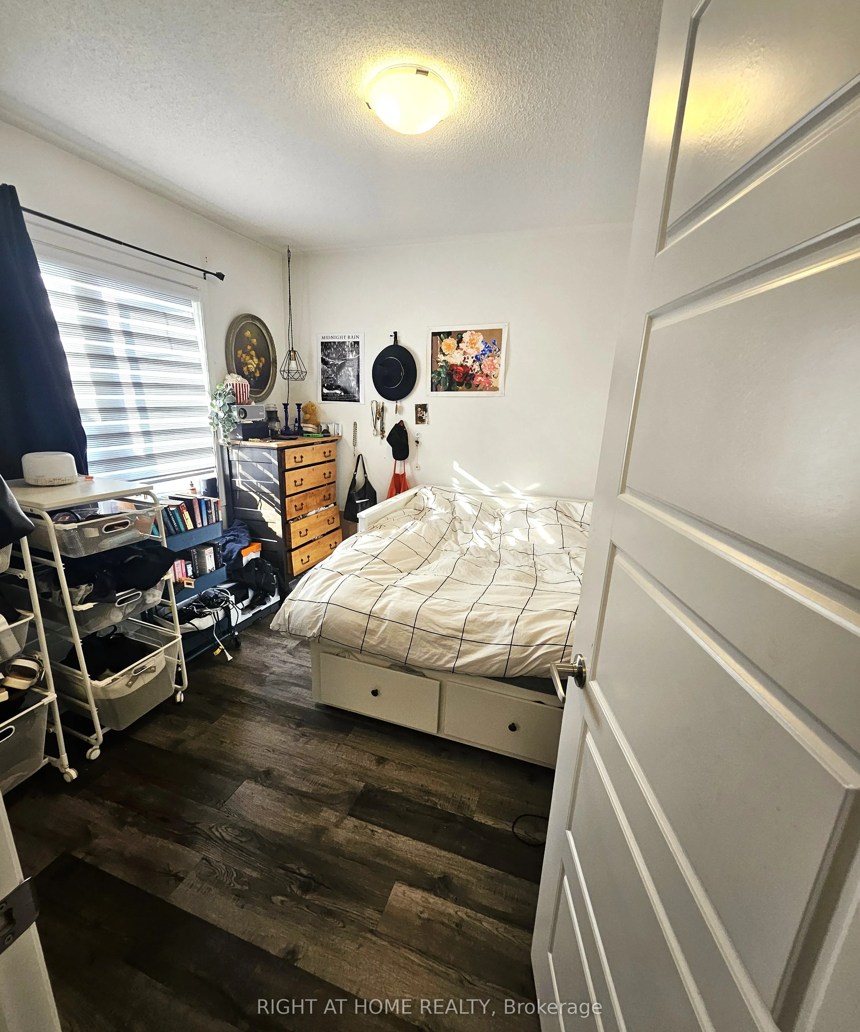 852 Aspen Terrace