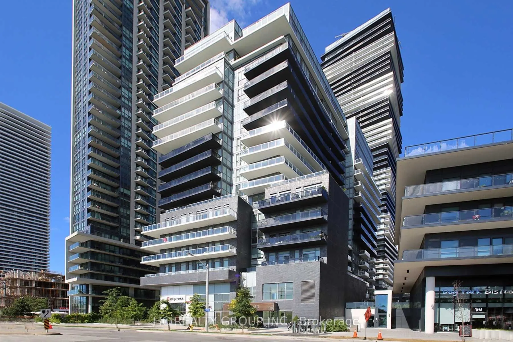 110 Marine Parade Drive, #909