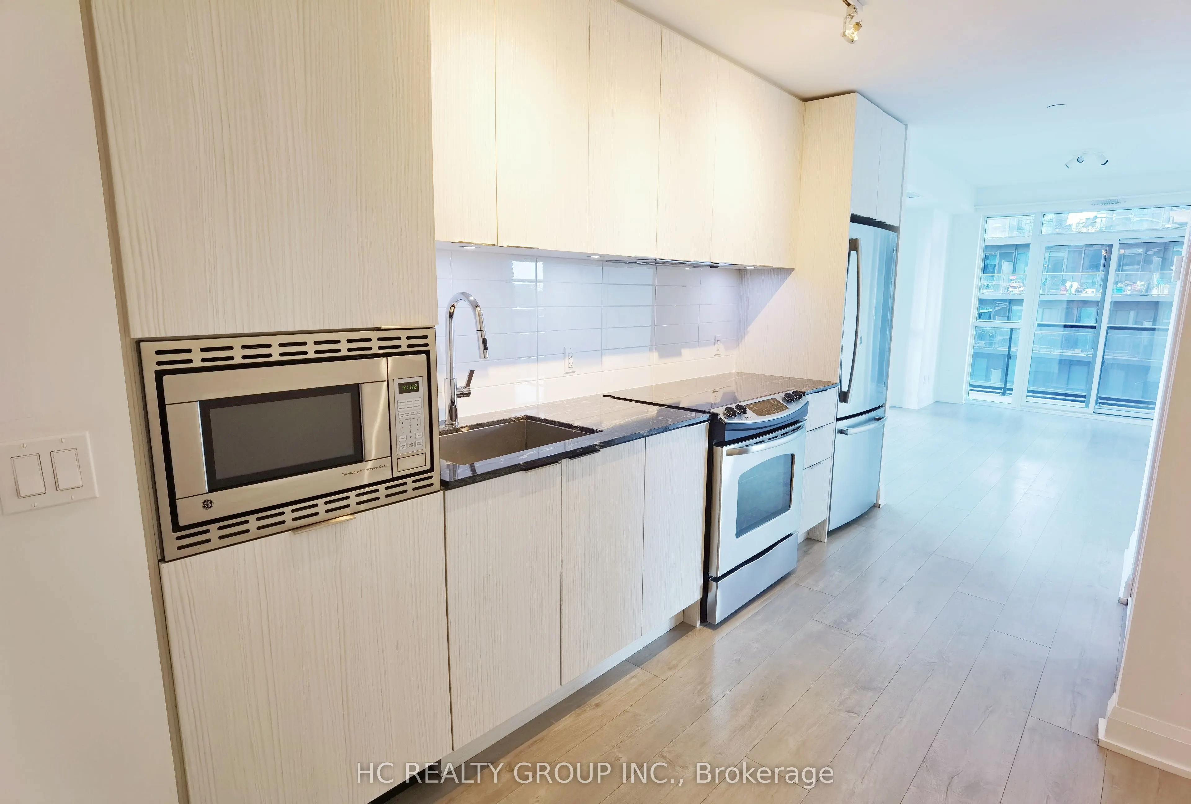 110 Marine Parade Drive, #909